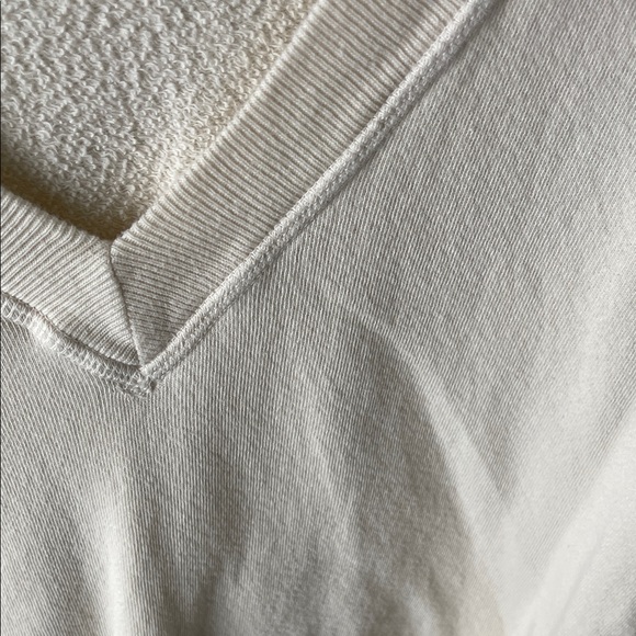 THE GREAT. V-neck cream sweatshirt - Picture 5 of 7